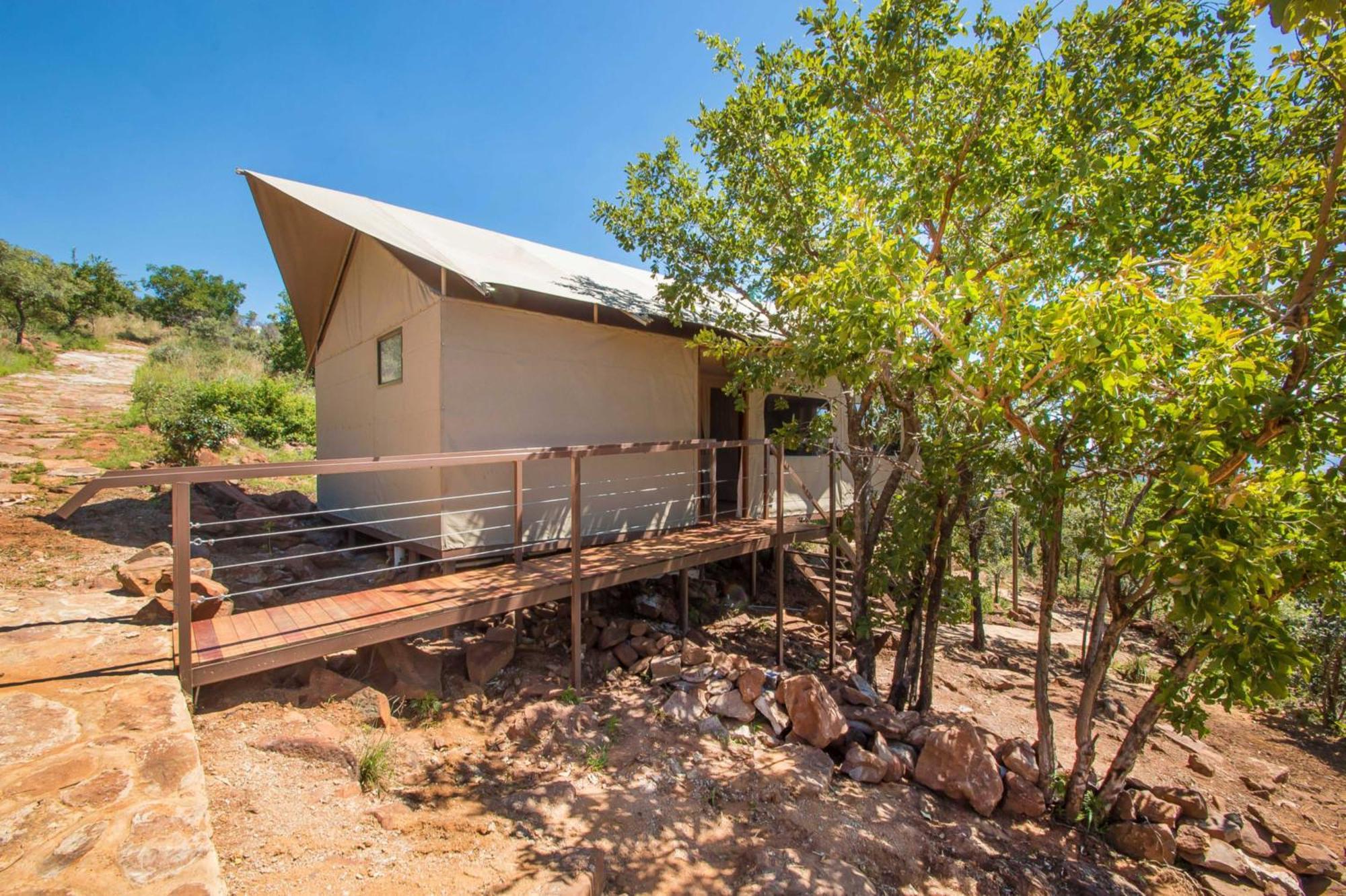 Idwala Le Ingwe Lodge Hekpoort Exteriör bild