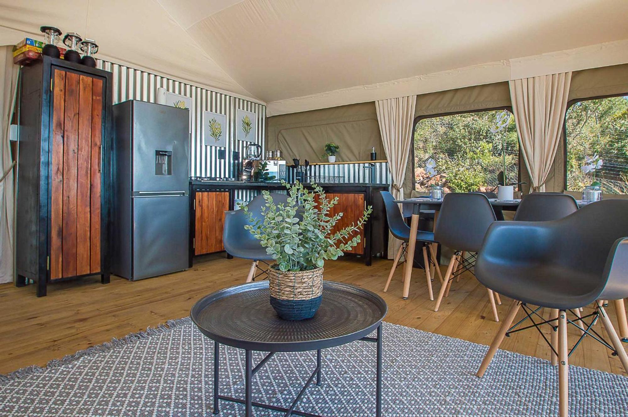 Idwala Le Ingwe Lodge Hekpoort Exteriör bild