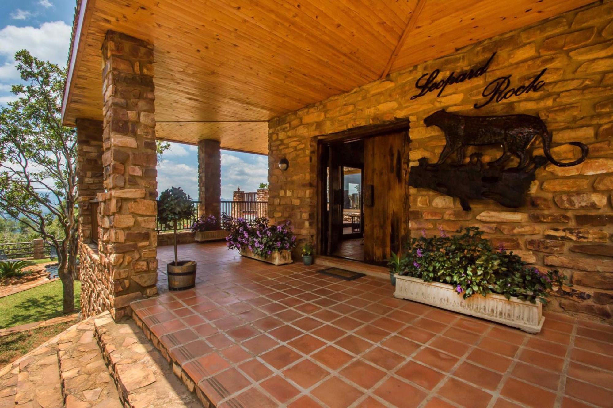 Idwala Le Ingwe Lodge Hekpoort Exteriör bild